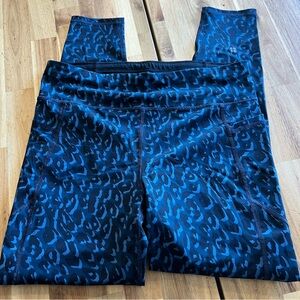 Sweaty Betty Zero Gravity Leggings Blue Leopard Print XL
